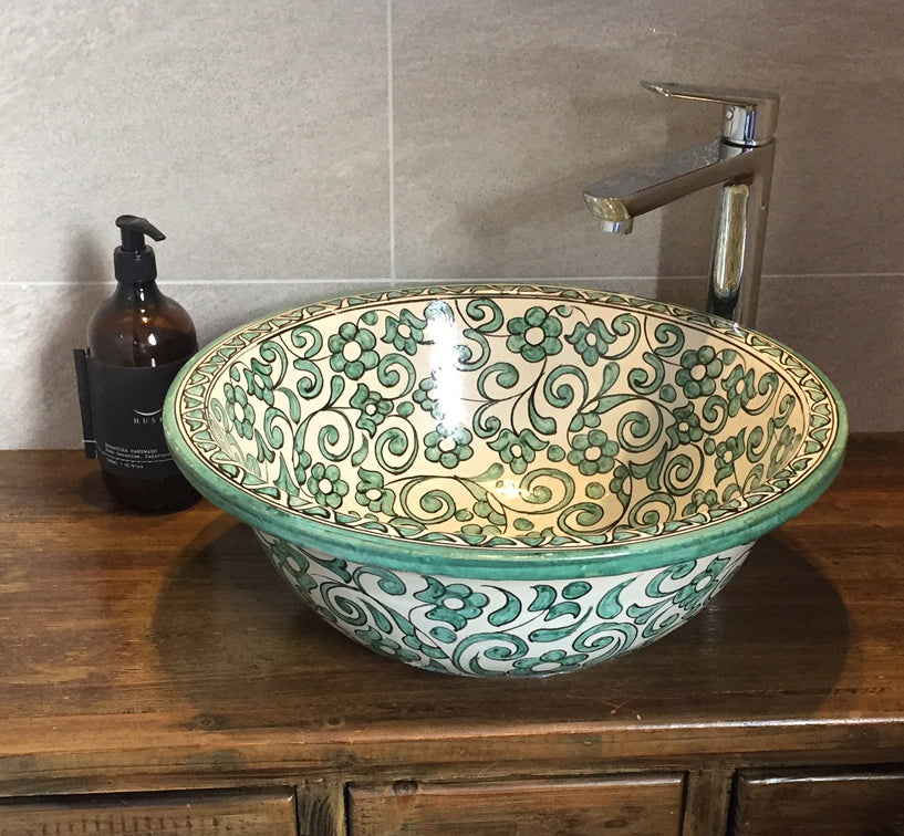 Moroccan sinks: They can be a drop-in or a vessel basin